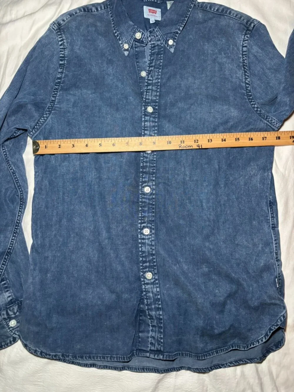 Levis levi mens